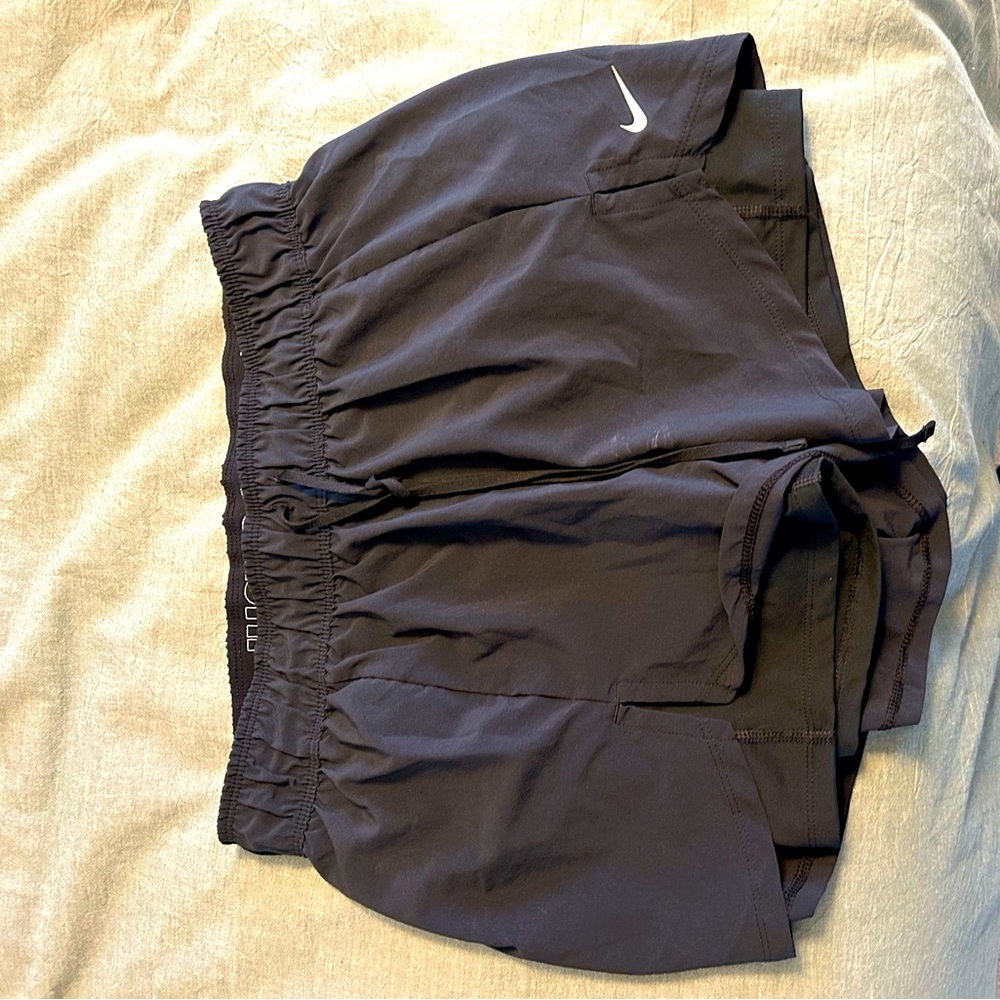 Women medium Nike spandex and short combo